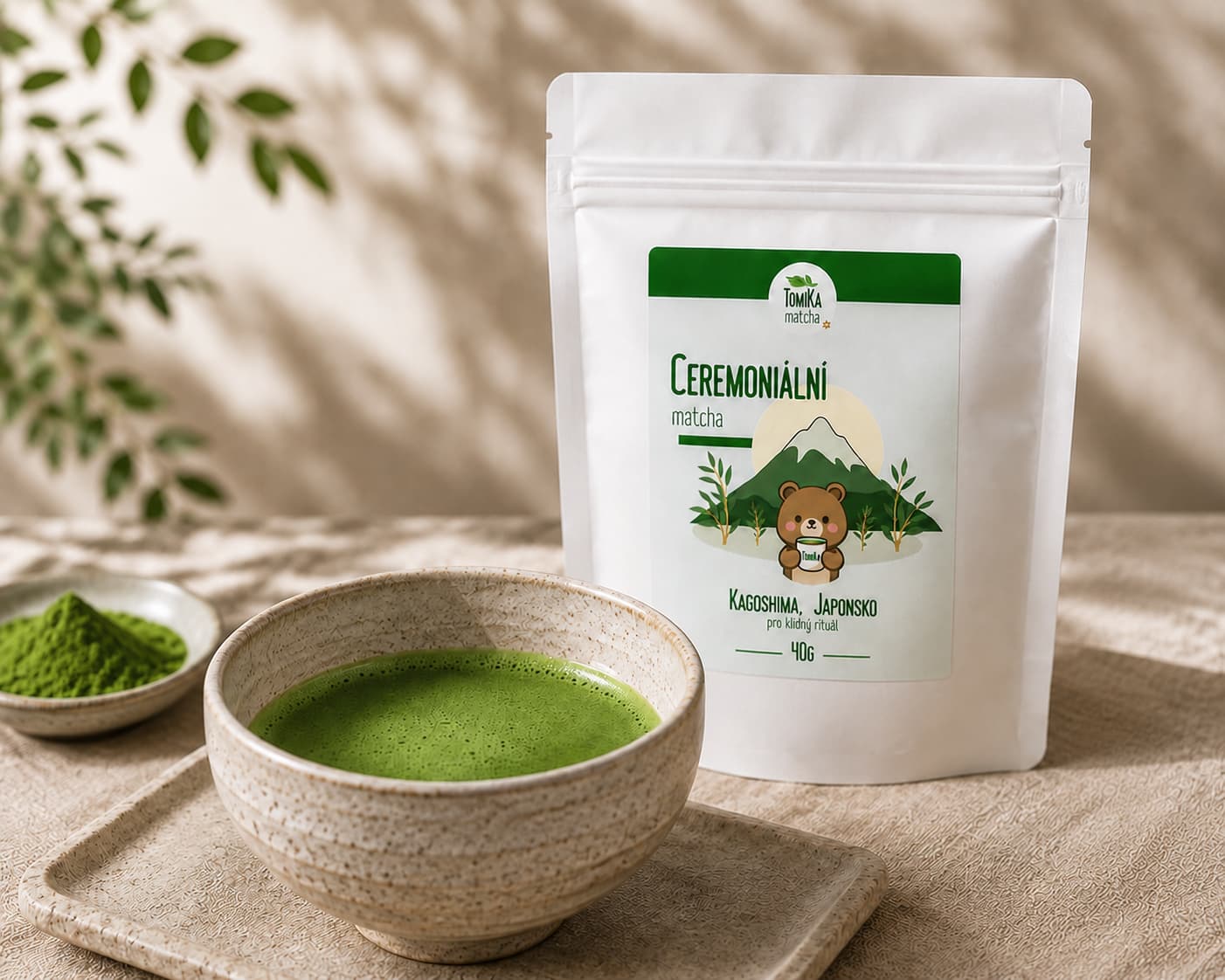 Ceremoniální japonská matcha Kagoshima z první sklizně pro usuchu a jemné matcha latte